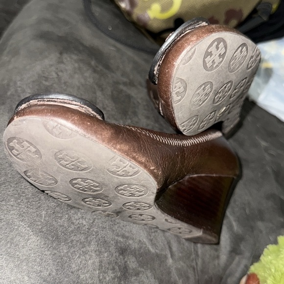 Tory Burch Dark Brown Leather Wedge Shoes Classic Everyday Wear Business Size 5 - Picture 10 of 10